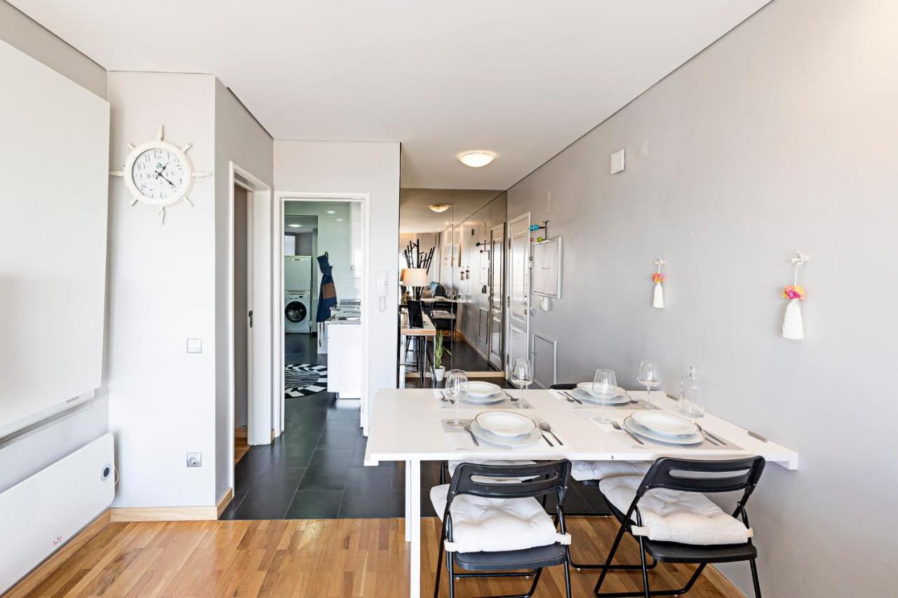 Seaside View 2Br In Povoa By Lovelystay Póvoa de Varzim Exteriör bild